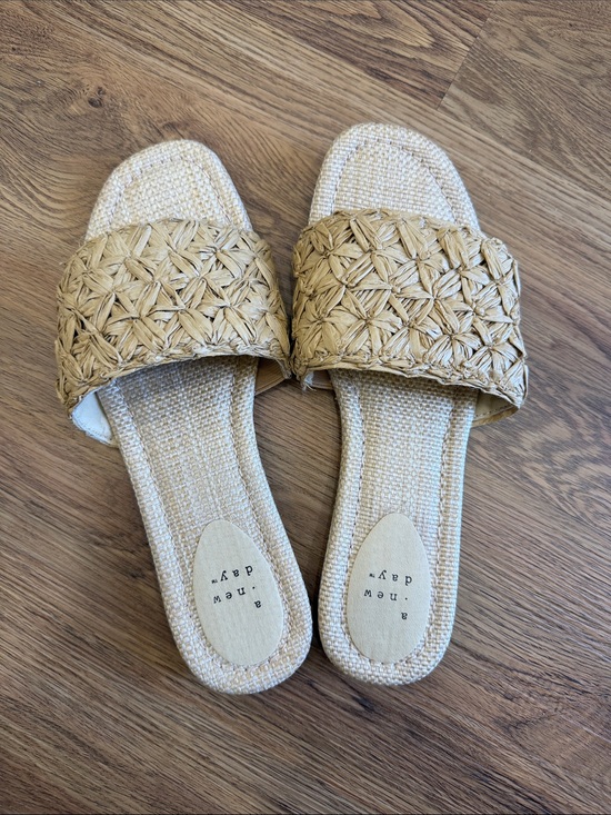 a new day Shoes - a new day Woven Raffia Slide Sandals in Natural Tan